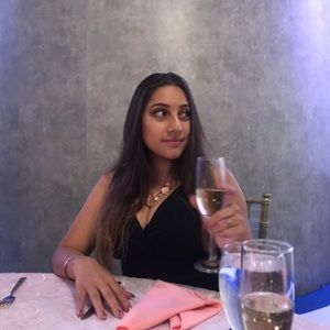 Meet your Posher, Samantha